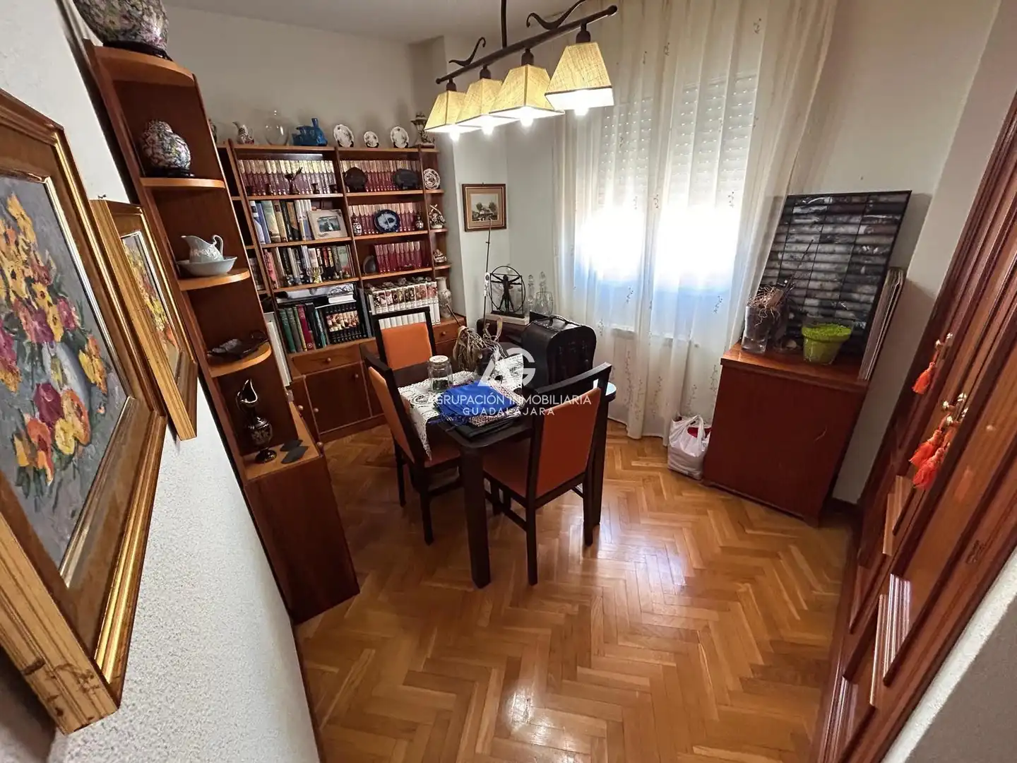 Sala d'estar de Pis en venda en Casco Histórico