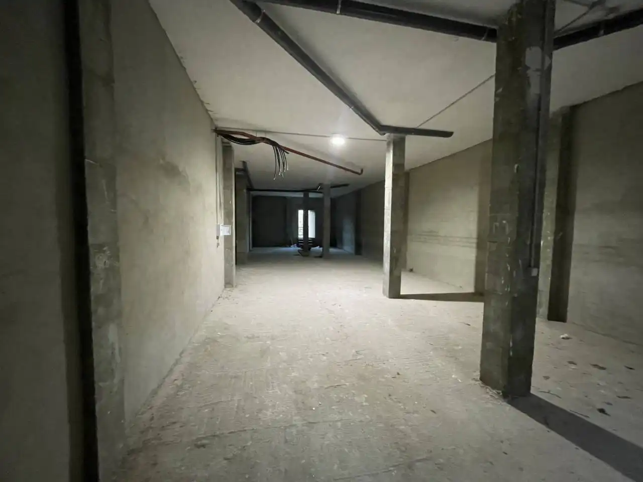 Geschaftsraum zur Miete in Zamora Capital 