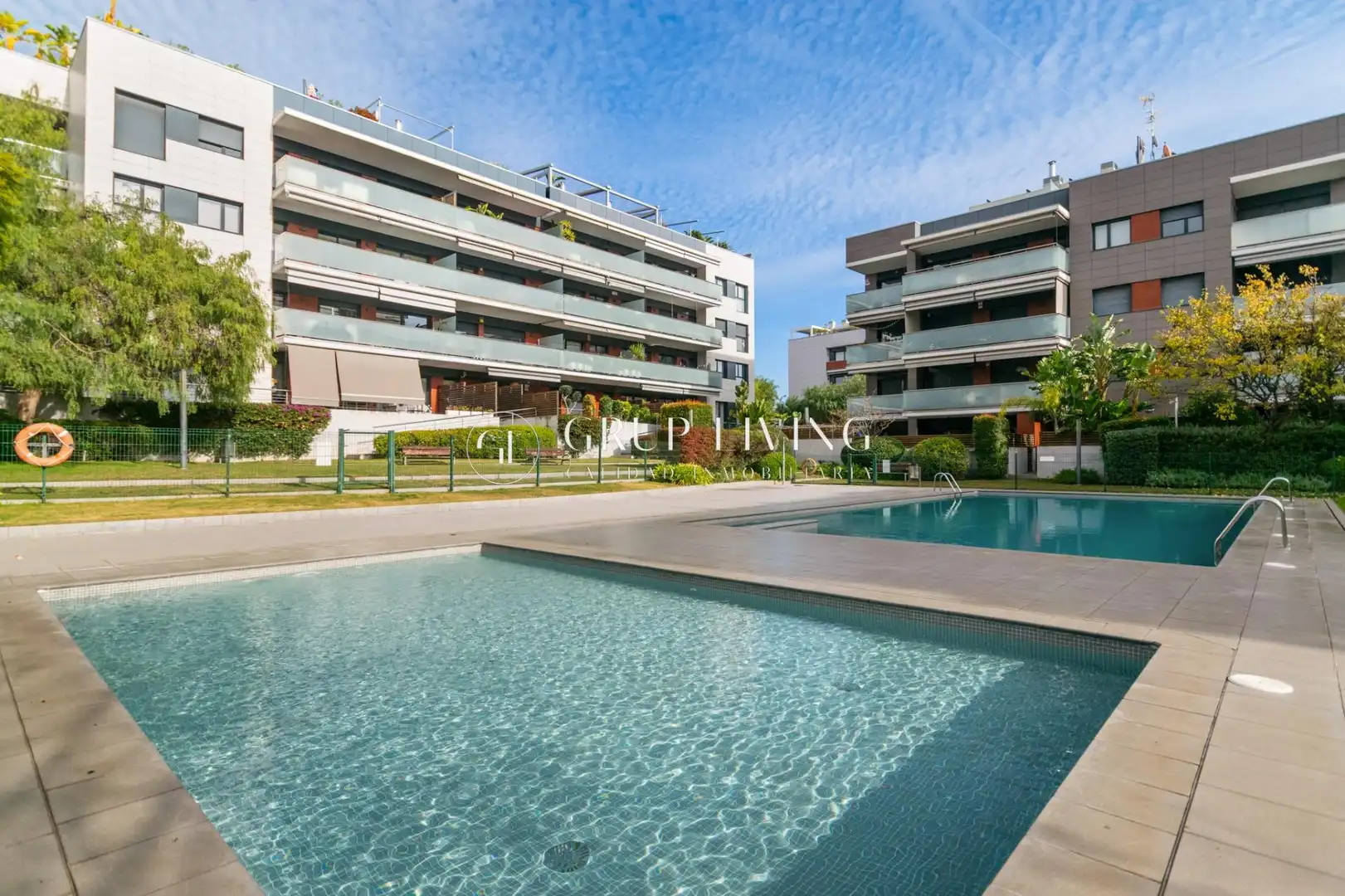 Piscina de Pis en venda en Sitges amb Calefacció, Jardí privat i Parquet