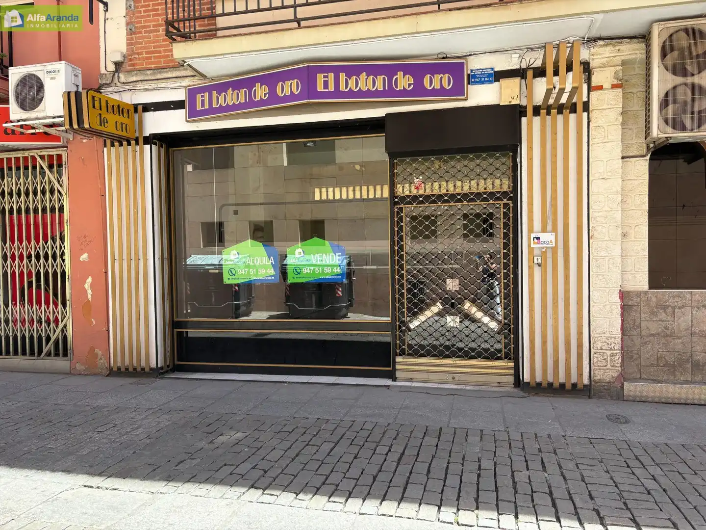 Business premises for sale in Calle de Josefina Arias de Miranda