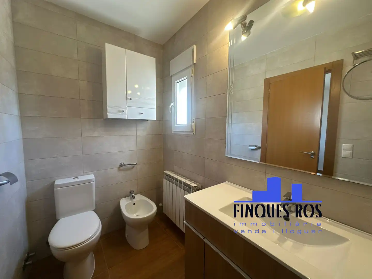 Bathroom of Houses for sale in Vinaròs  with Air Conditioner, Heating and Private garden