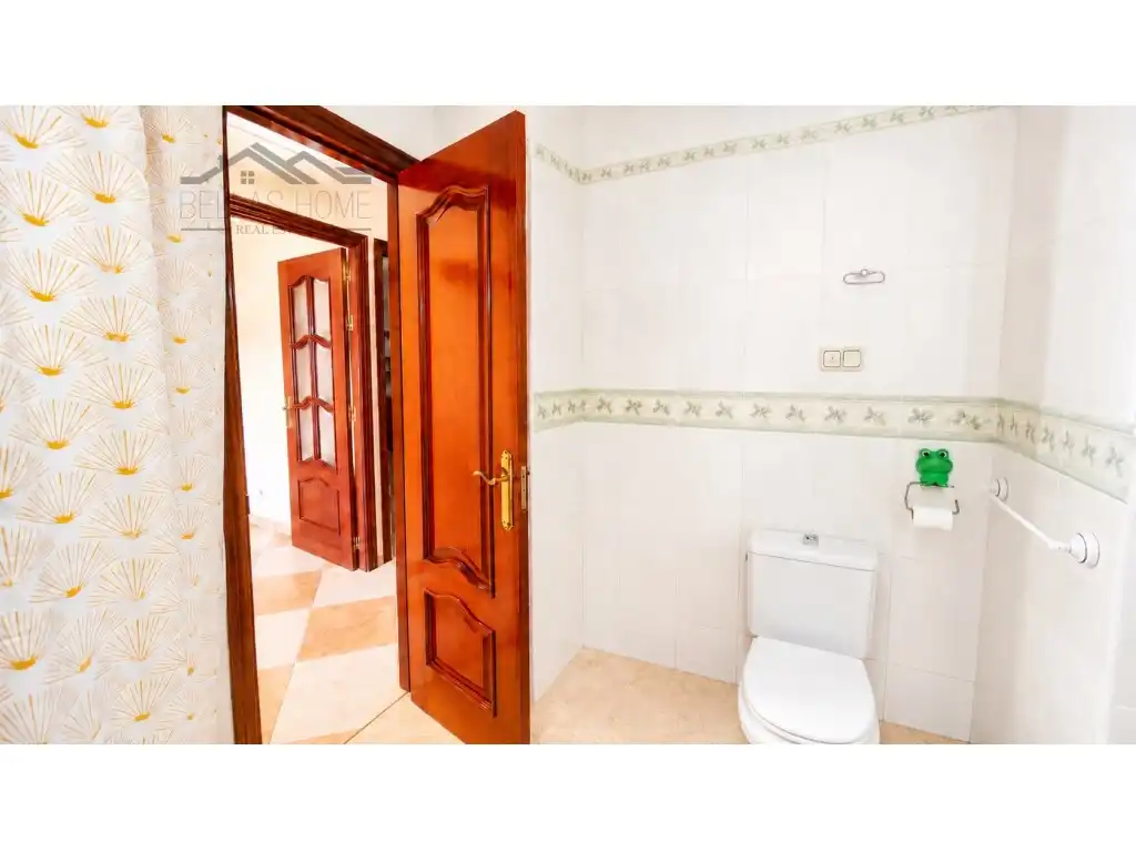 Baño de Piso en venta en Marbella con Amueblado