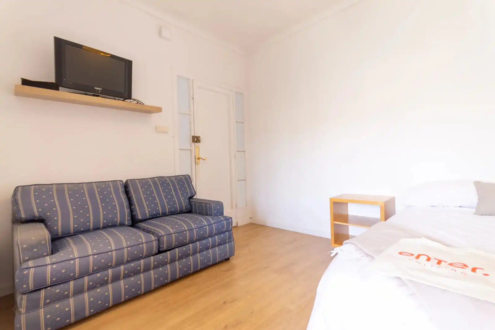 Bedroom of Flat for share in Sant Andreu