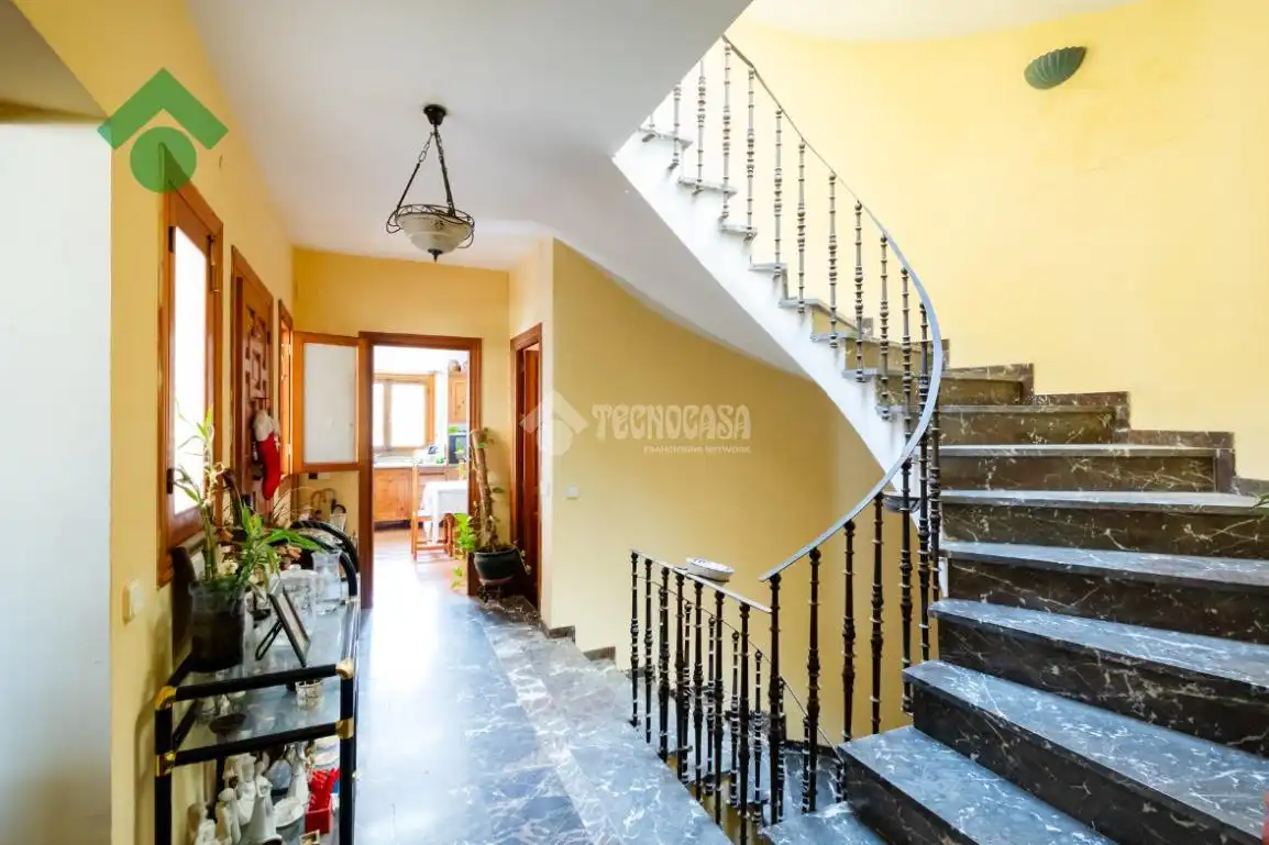 Casa adosada en venta en Nerja con Jardín privado