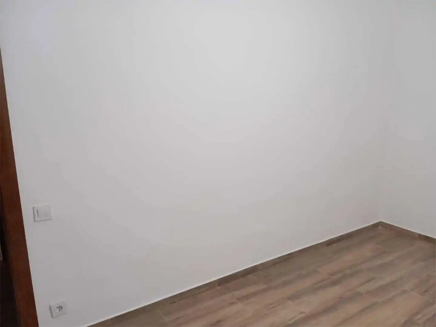 Wohnung zum Verkauf in Terrassa mit Klimaanlage und Balkon