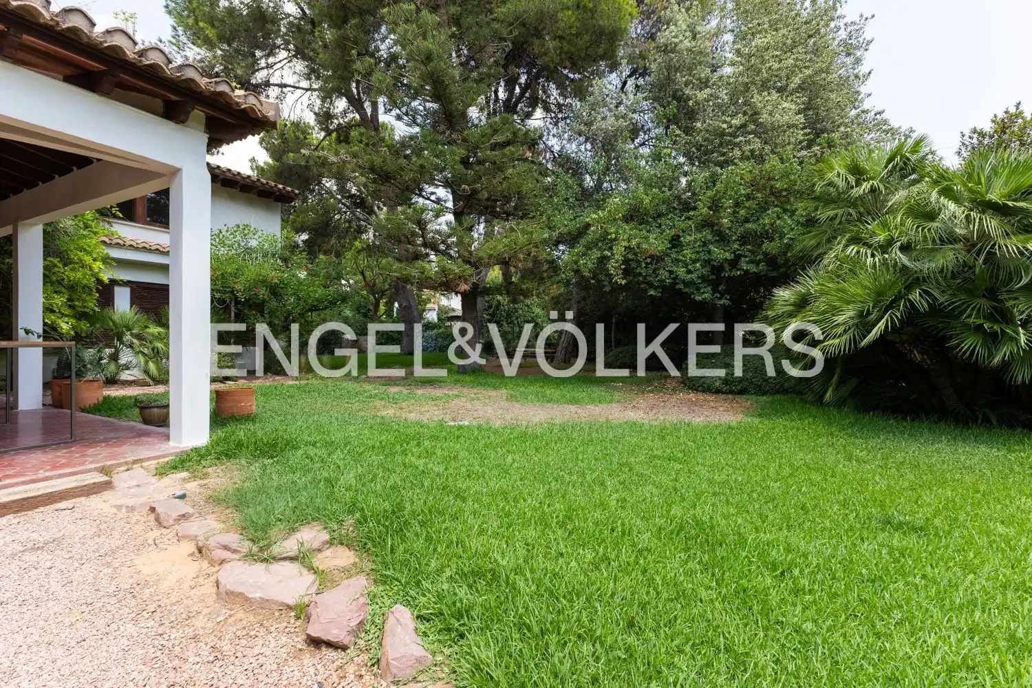 Casa o chalet de alquiler en Rocafort con Aire acondicionado, Calefacción y Jardín privado