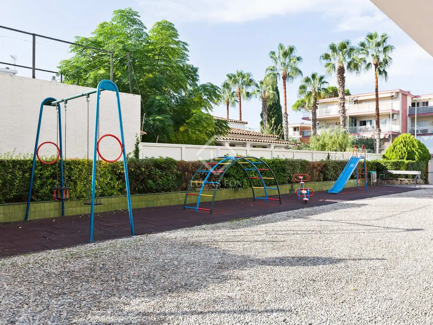 Exterior view of Flat for sale in Castelldefels  with Terrace, Storage room and Swimming Pool