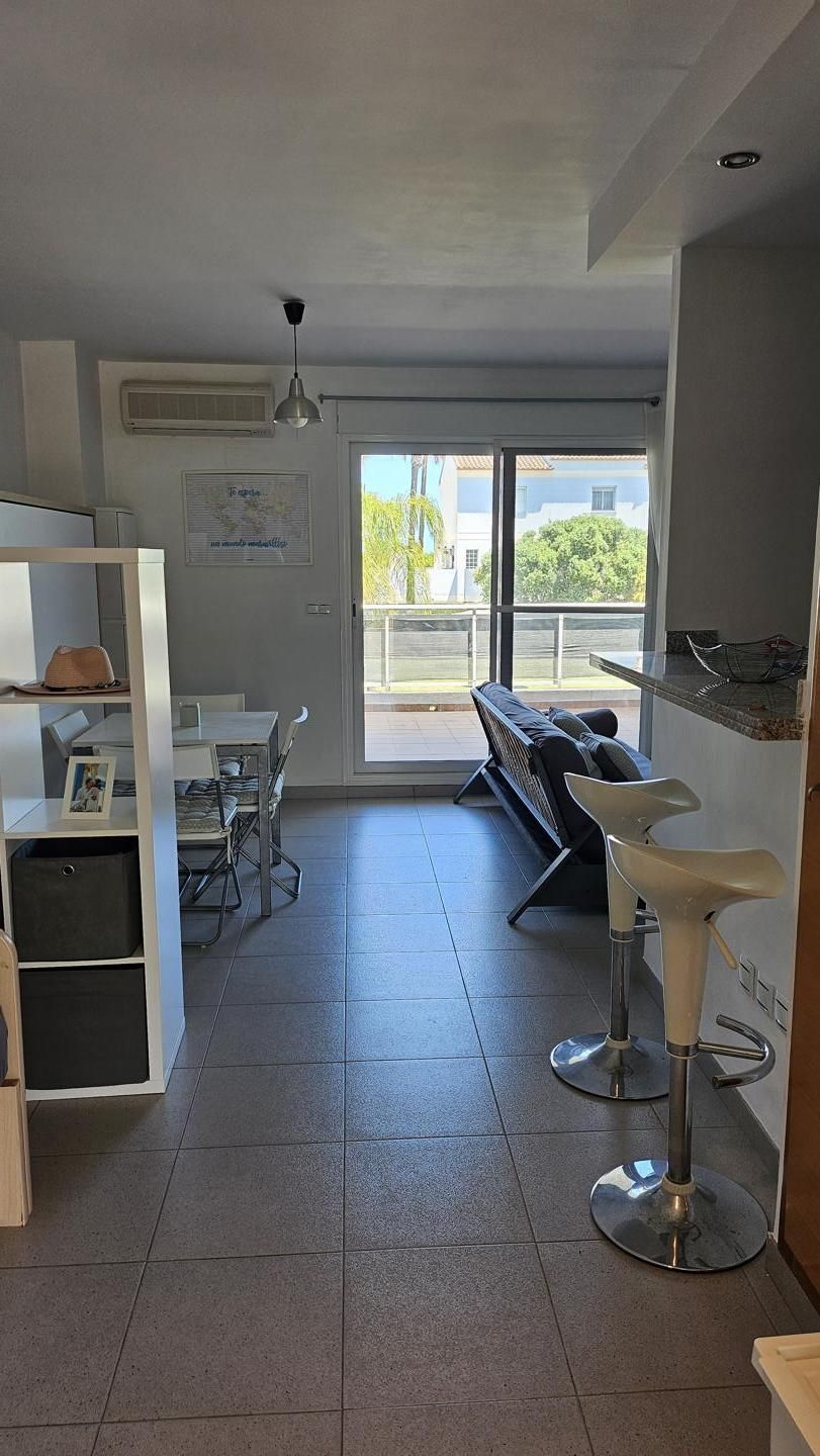 Estudi en venda a Carrer d'Almiserà, Oliva Playa