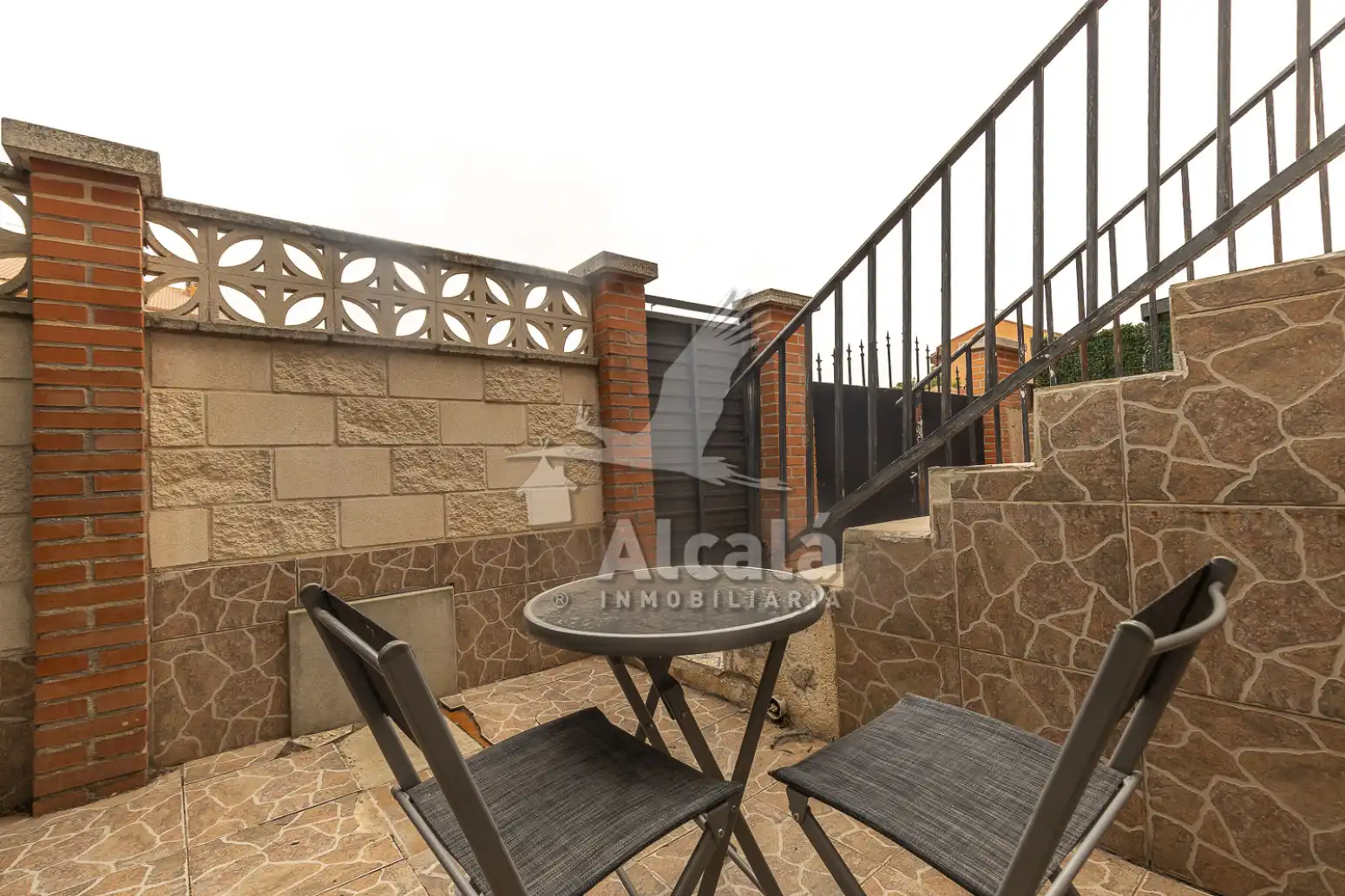 Casa amb terrassa en venda a Villanueva de la Torre, imagen 47