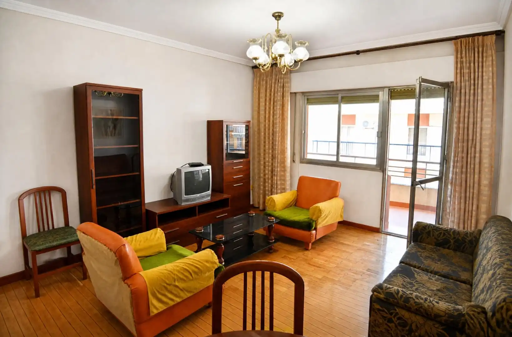 Sala de estar de Piso en venta en Cáceres con Calefacción y Terraza