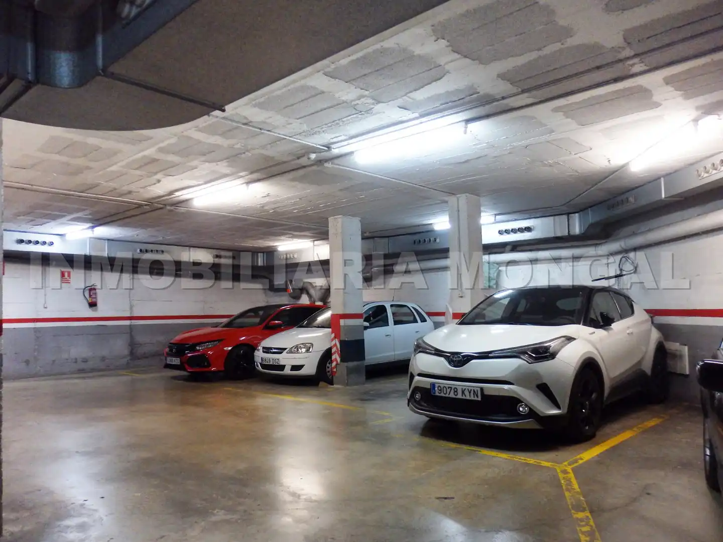 Einzelparkplatz zum Verkauf in Carrer de Girona 30, imagen 6