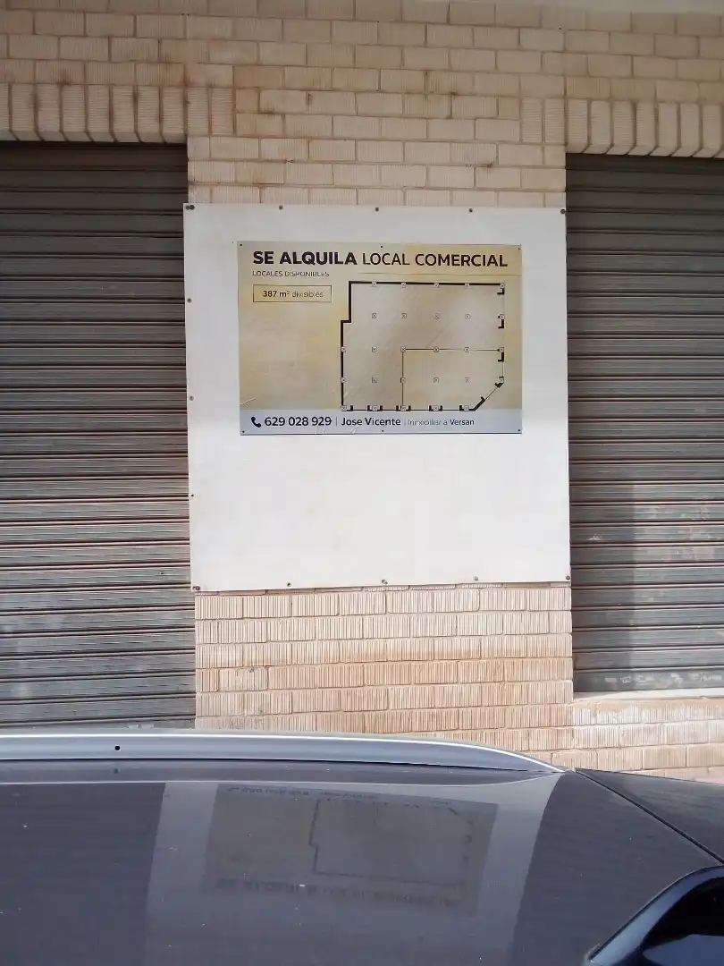 Local comercial de lloguer a Avenida Padre Carlos Ferris 111, imagen 2