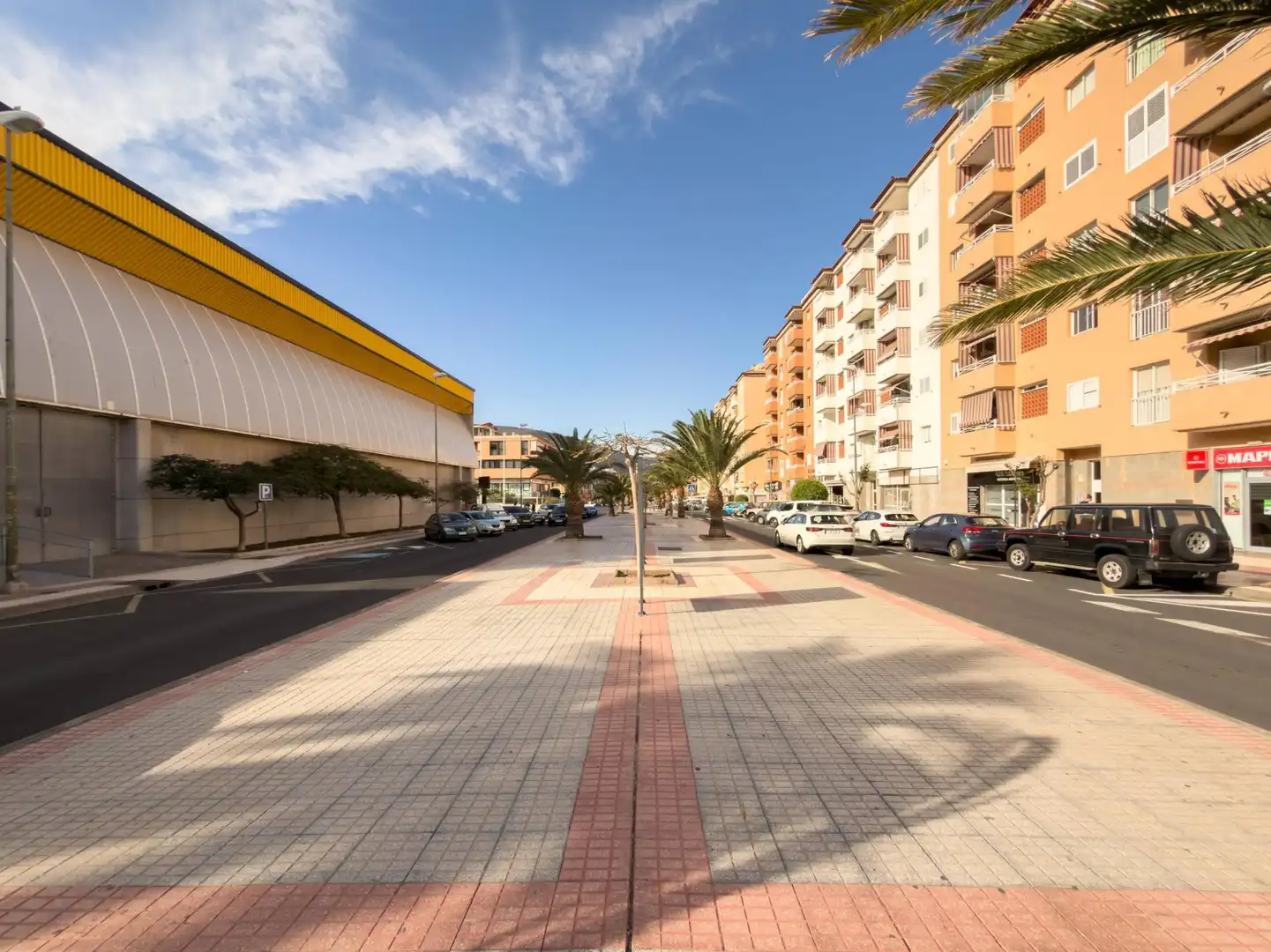 Vista exterior de Pis en venda en Candelaria amb Terrassa i Piscina comunitària