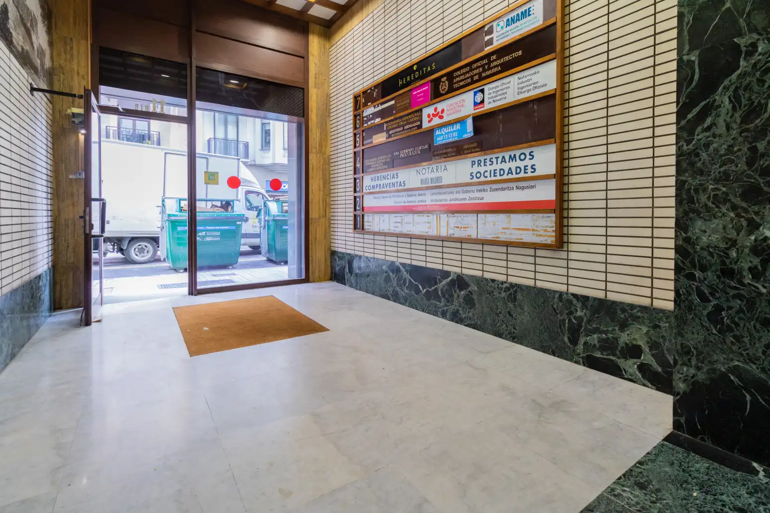 Office for rent in  Pamplona / Iruña