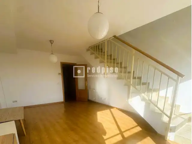Attic for rent in Parla, Madrid