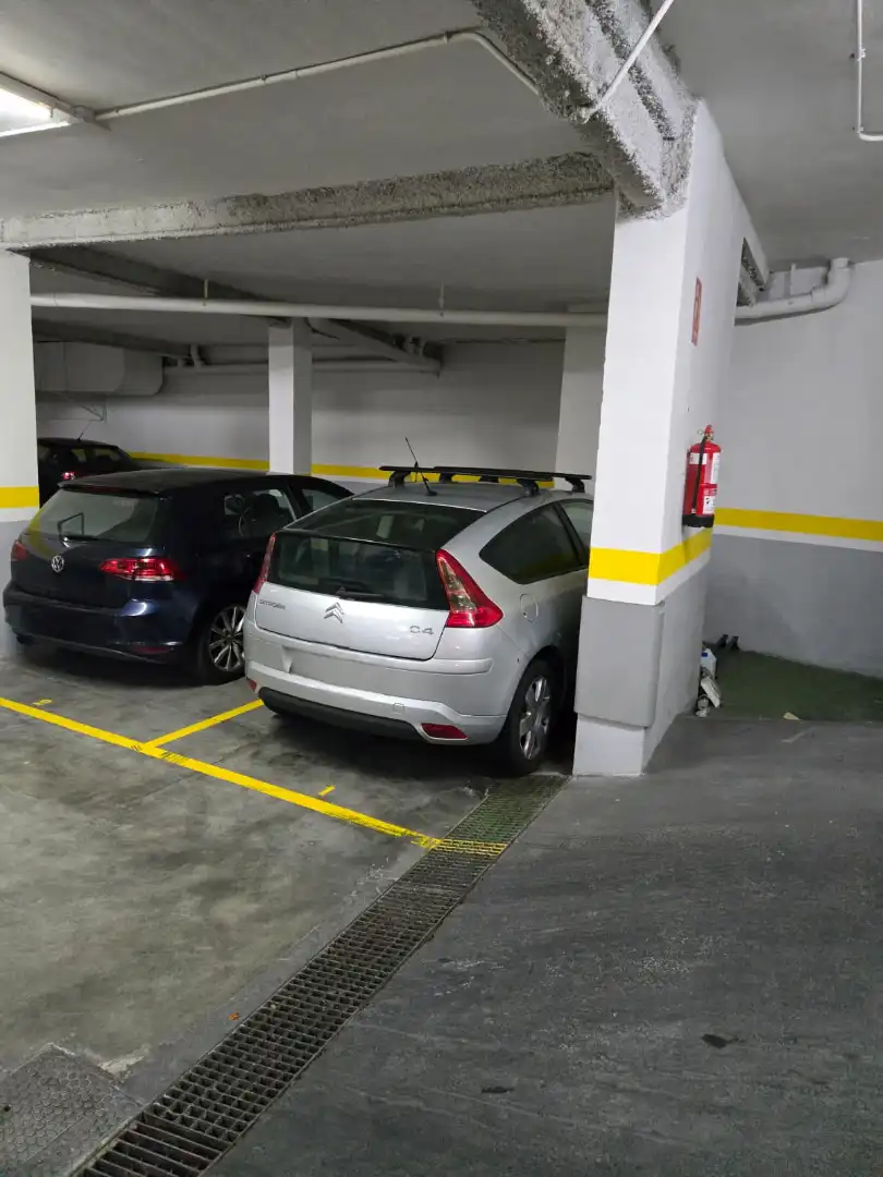 Einzelparkplatz zum Verkauf in Carrer de les Açores, imagen 11