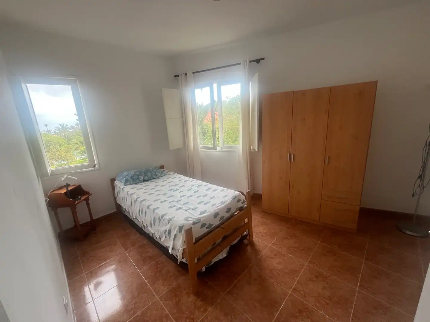 Room in Calle Músico Juan Reyes de Armas, Tafira
