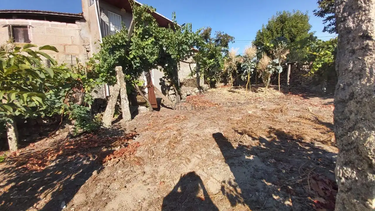 Casa o xalet en venda en San Cristovo de Cea amb Calefacció, Jardí privat i Terrassa