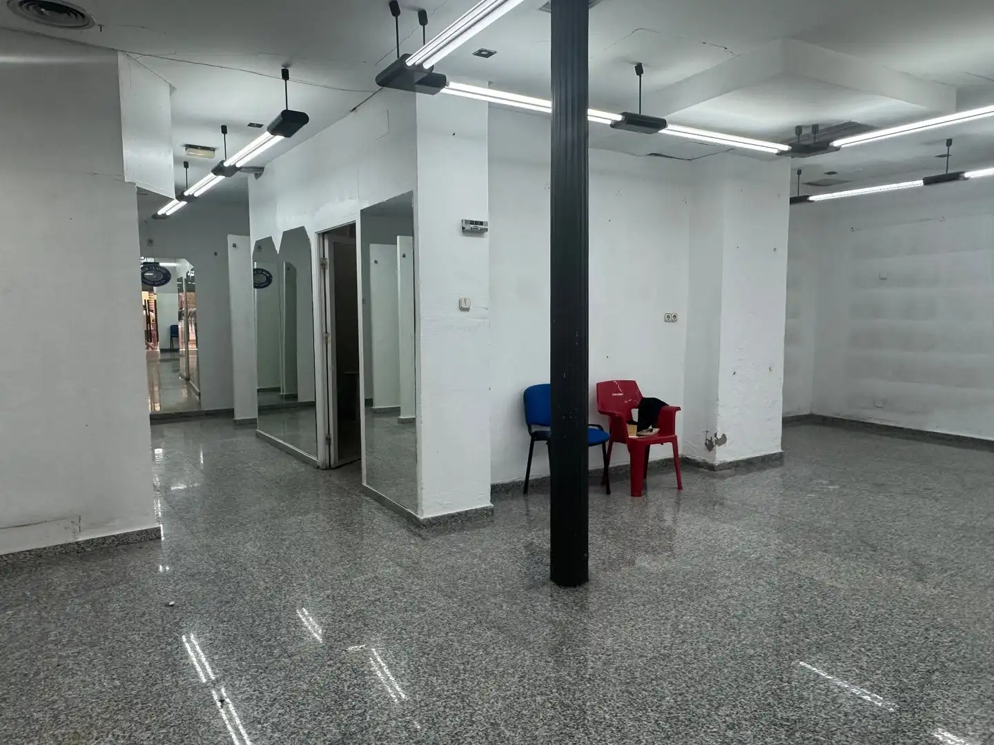 Local de lloguer en Málaga amb Aire condicionat