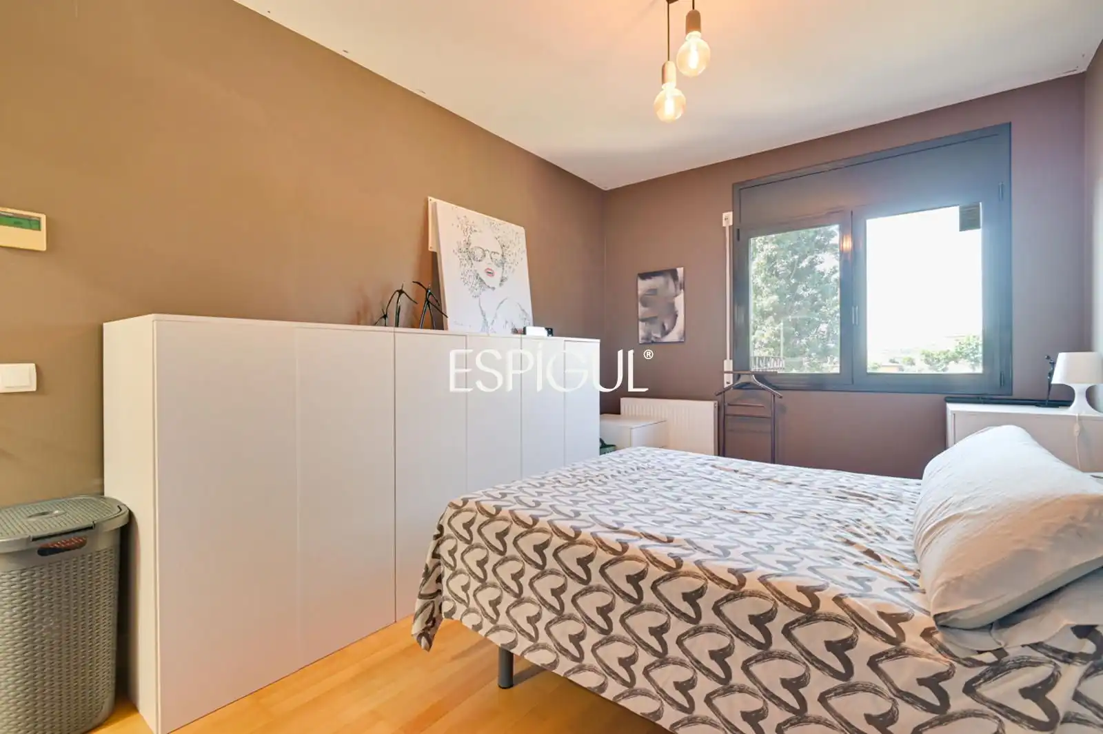 Habitación de Casa o chalet en venta en Aiguaviva con Aire acondicionado, Calefacción y Parquet