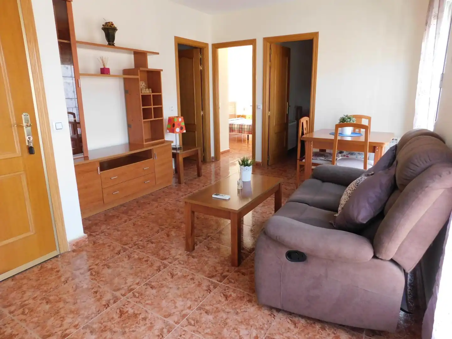 Living room of Flat for rent in Illescas  with Air Conditioner, Heating and Furnished