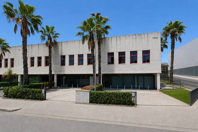 Nave industrial en Alquiler en Montigalà
