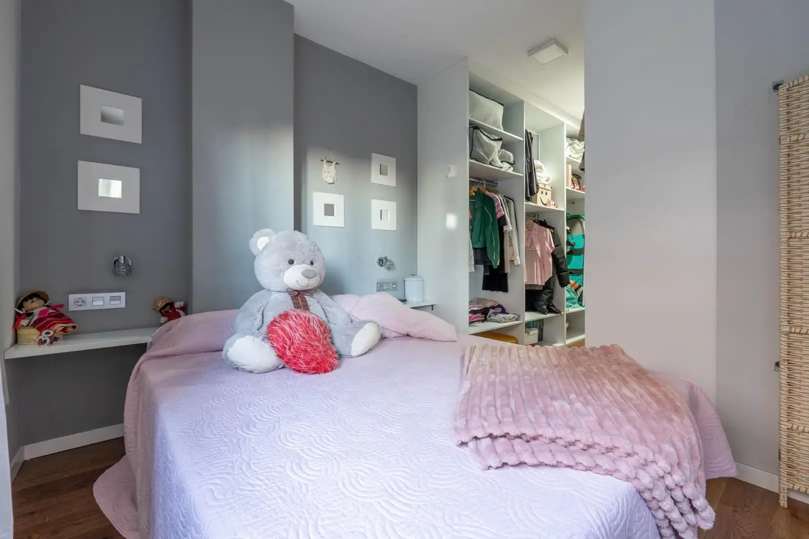 Dormitori de Apartament en venda en Zaidín