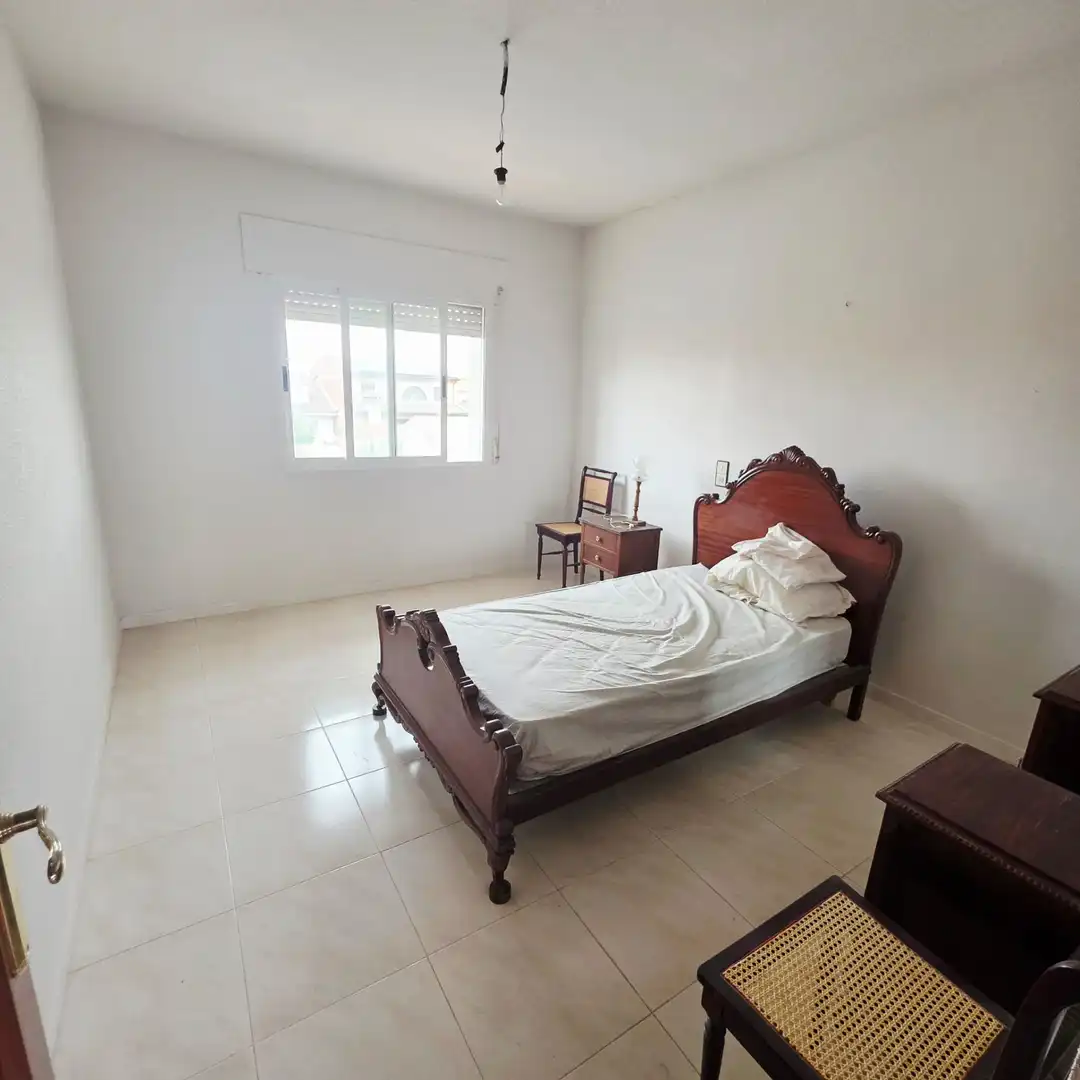 Habitación de Casa adosada en venta en Añover de Tajo con Jardín privado y Balcón