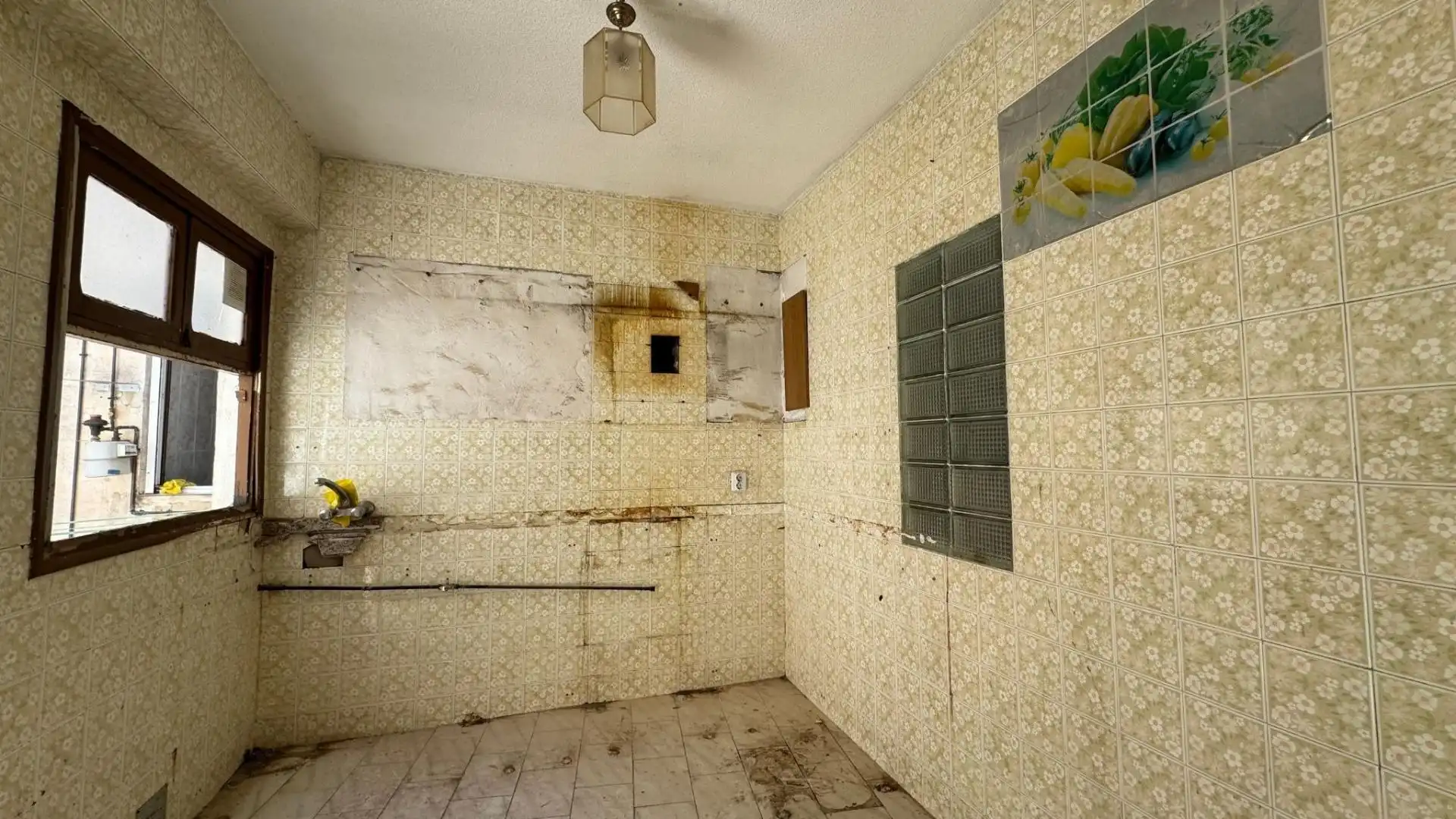 Baño de Piso en venta en Elda con Balcón