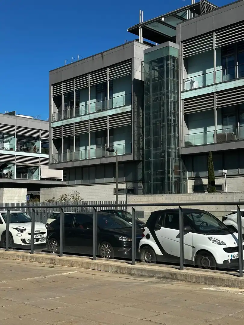 Vista exterior de Local en venta en Xirivella