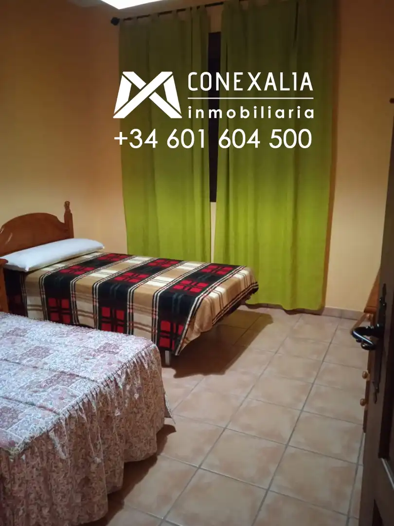 Habitación de Finca rústica en venta en Algodonales con Piscina