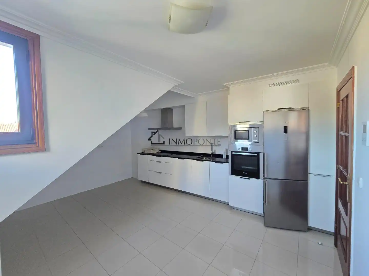 Cocina de Dúplex en venta en Pontevedra Capital 