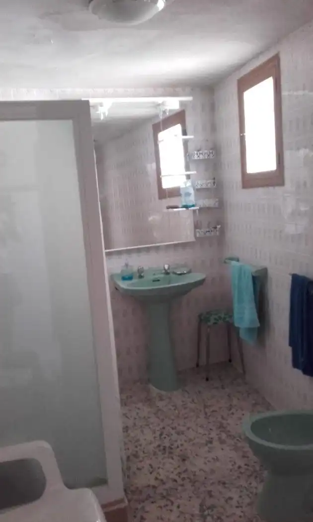 Bany de Planta baixa en venda en Fuente Álamo de Murcia amb Traster i Moblat
