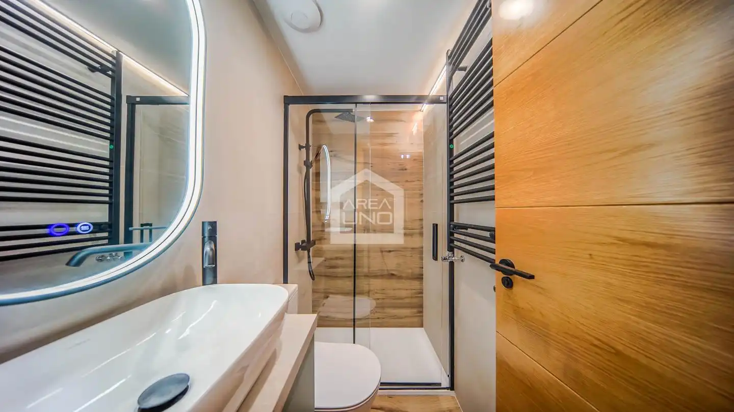 Bathroom of Ground floor for sale in Alcorcón  with Heating