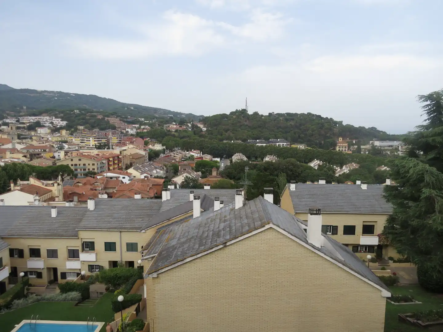Vista exterior de Piso en venta en Sant Andreu de Llavaneres con Calefacción, Amueblado y Horno