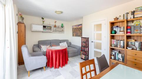 Foto 4 de Piso en venta en  Leon, 21, Las Tres Cruces, Armilla