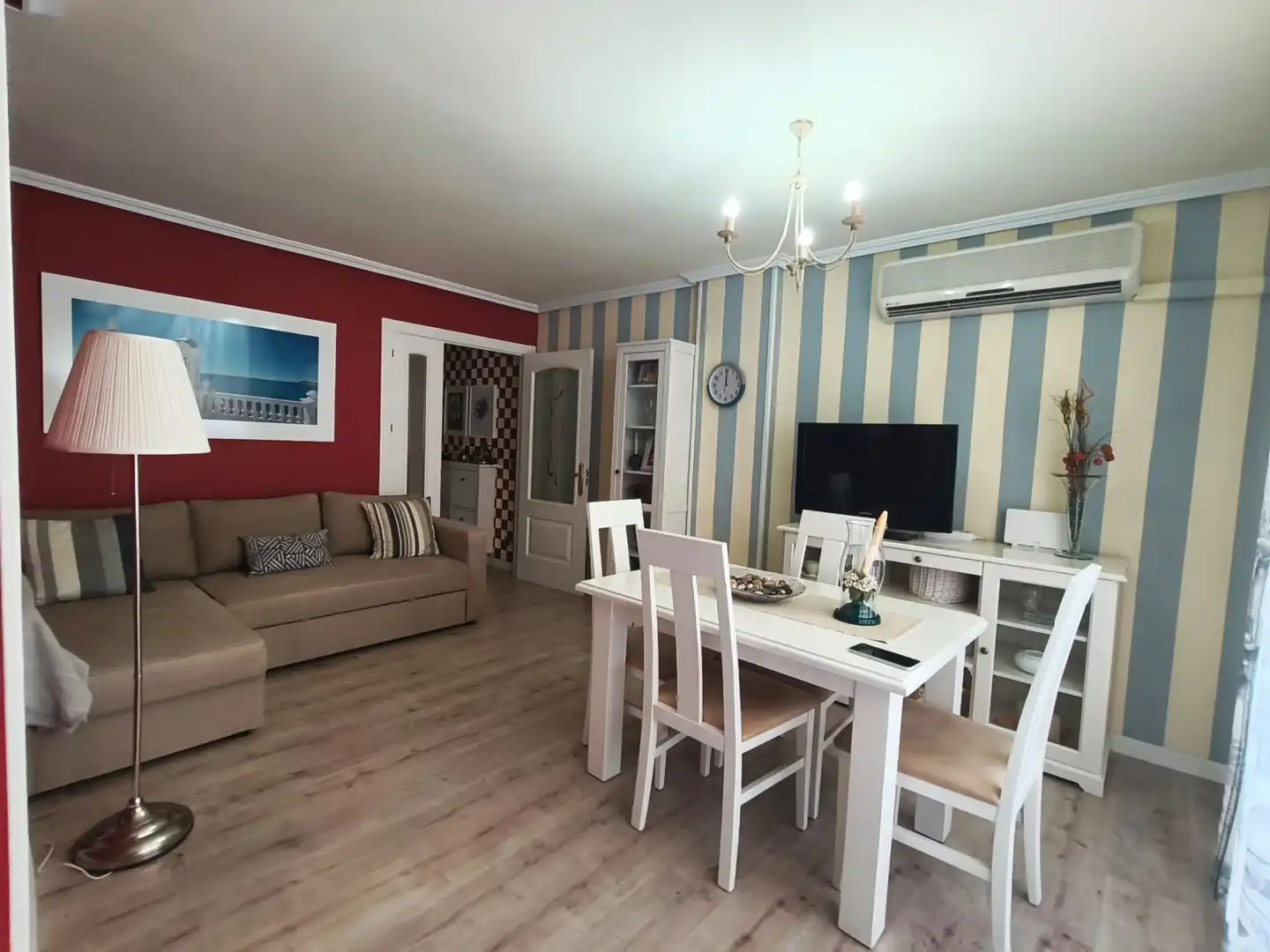 Living room of Flat for rent in Benidorm  with Air Conditioner, Terrace and Furnished