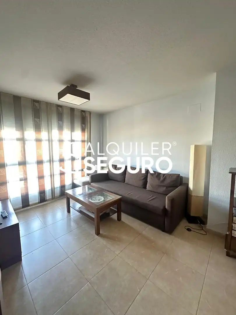 Fotografía del inmueble reportado: 1.200 €/mes — Móstoles, Móstoles