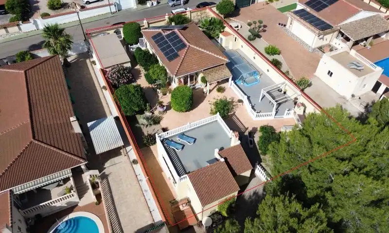 Vista exterior de Casa o xalet en venda en Pilar de la Horadada amb Traster i Piscina