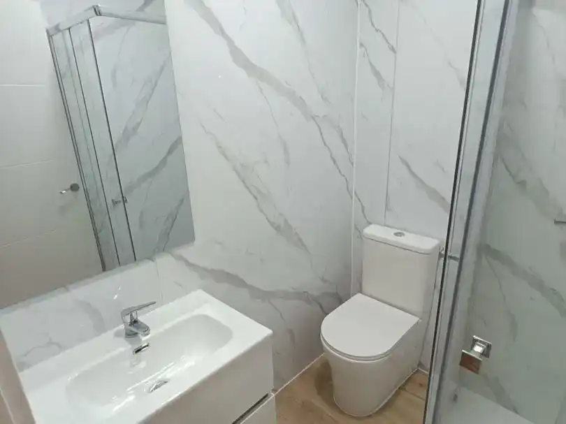 Bany de Pis en venda en Alcorcón
