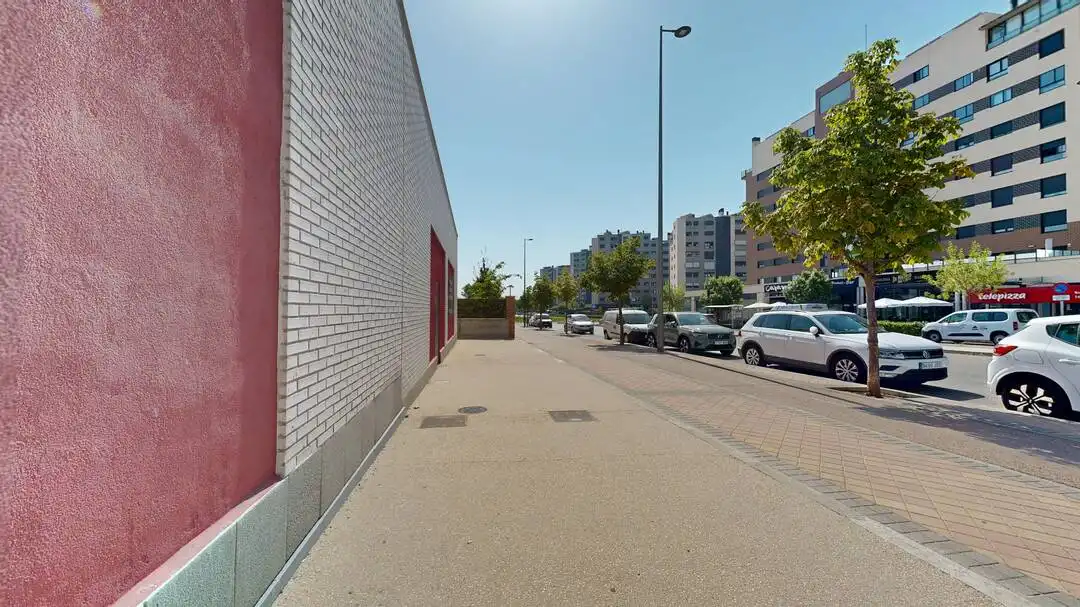 Außenansicht von Geschaftsraum zur Miete in Tres Cantos