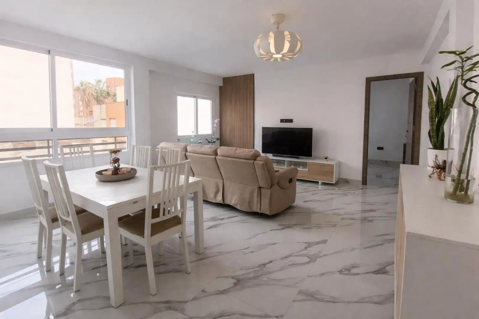 Living room of Flat for sale in  Almería Capital