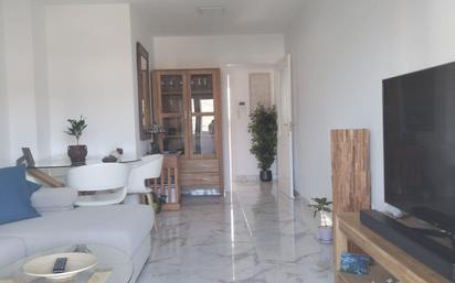 Apartment for sale in Fuengirola  with Air Conditioner, Heating and Terrace