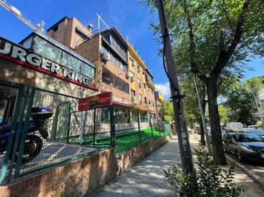 Local comercial en venda a Matias Turrion