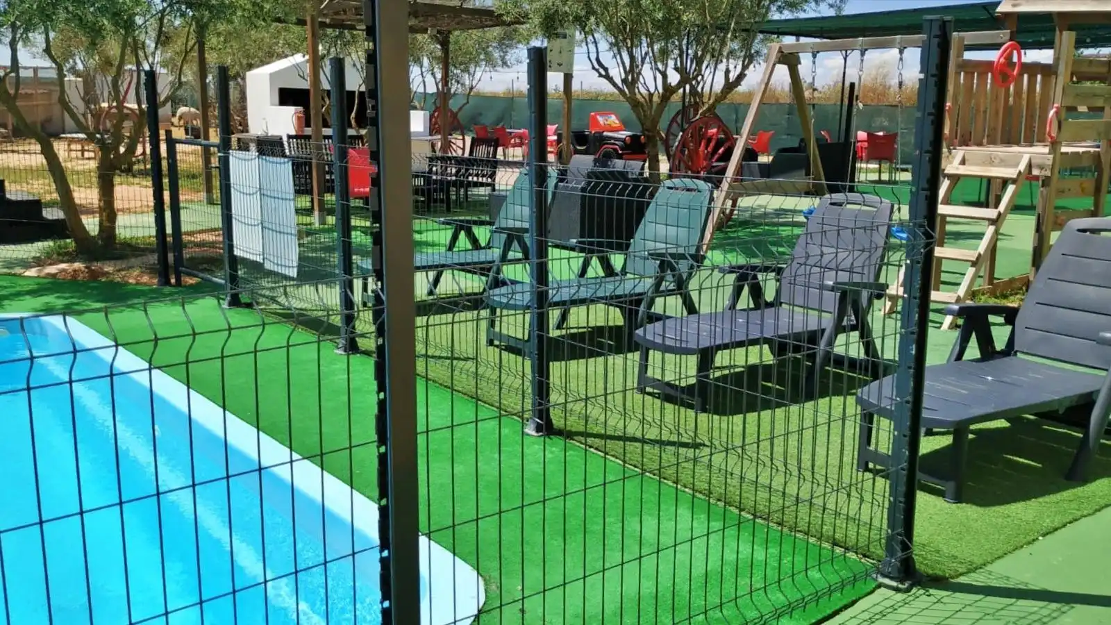 Piscina de Casa o chalet en venta en Alcalá del Júcar con Aire acondicionado, Jardín privado y Terraza