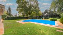 Swimming pool of House or chalet for sale in Villanueva de la Cañada  with Air Conditioner, Terrace and Swimming Pool