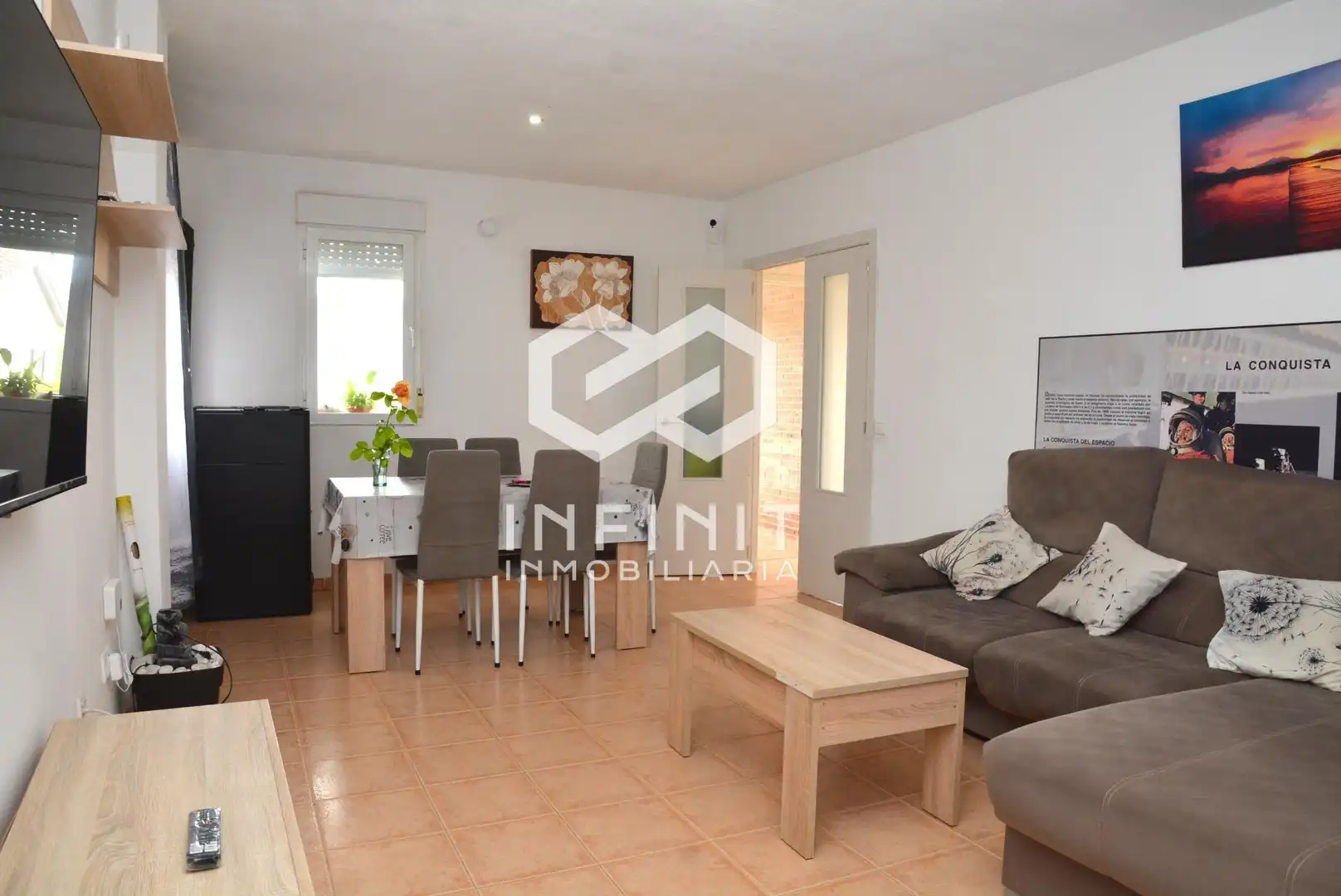 Living room of Houses for sale in Yebes  with Air Conditioner, Heating and Private garden