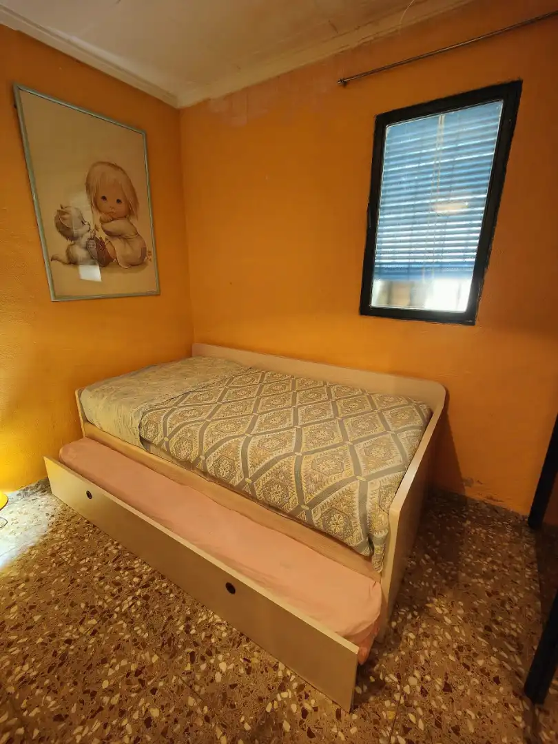 Dormitori de Casa o xalet en venda en Yecla amb Jardí privat, Terrassa i Piscina
