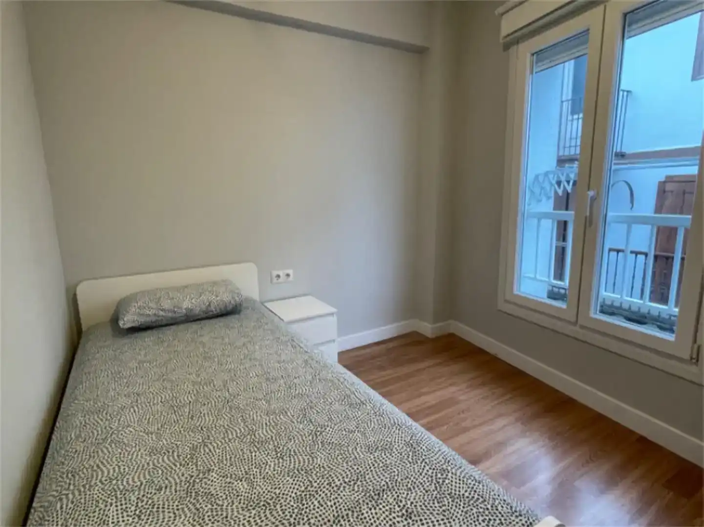 Schlafzimmer von Wohnung zur Miete in Centro