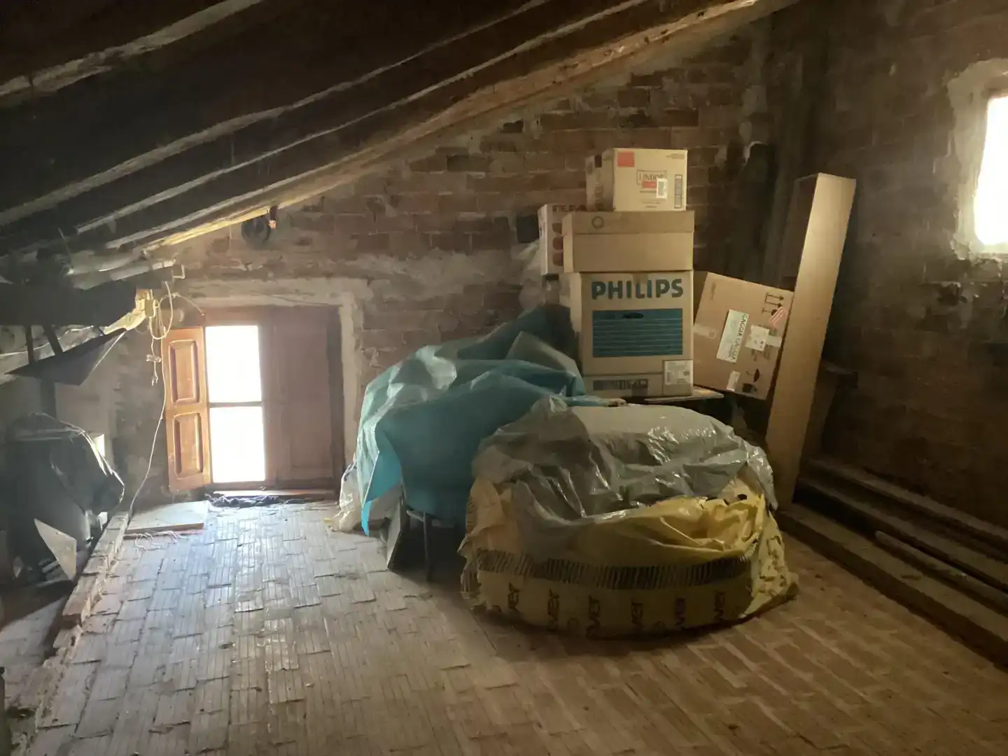 Casa o xalet en venda en Alfambra amb Balcó